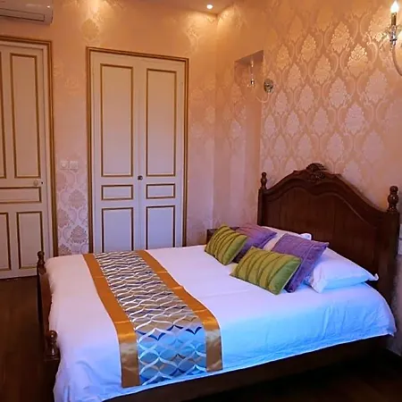 B&B Chateau De Moliens