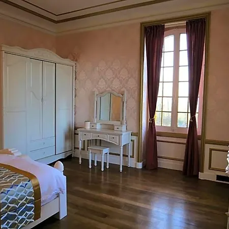 B&B Chateau De Moliens