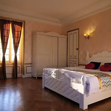 B&B Chateau De